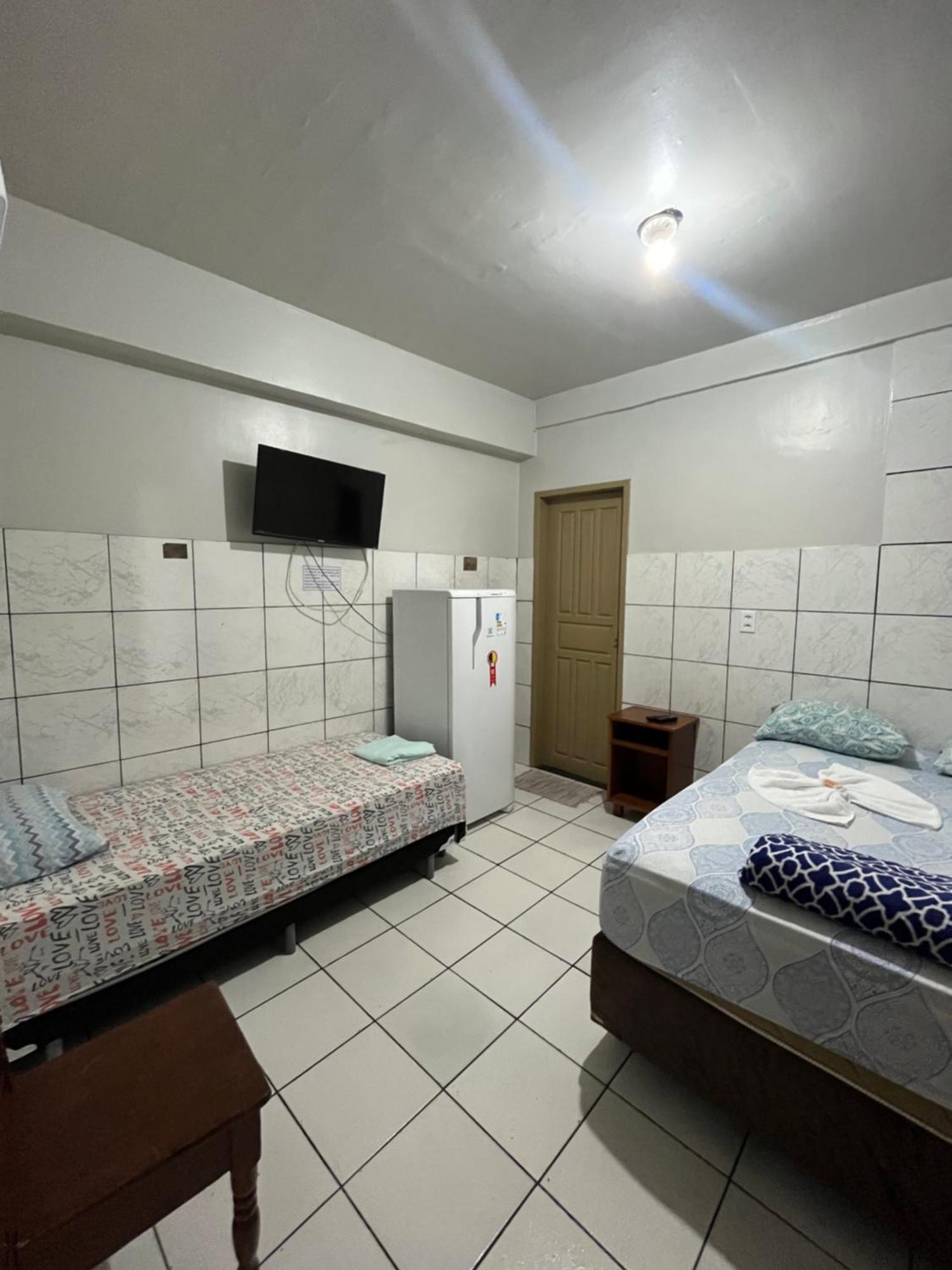 Hotel Granada Concept มาเนาส์ ภายนอก รูปภาพ